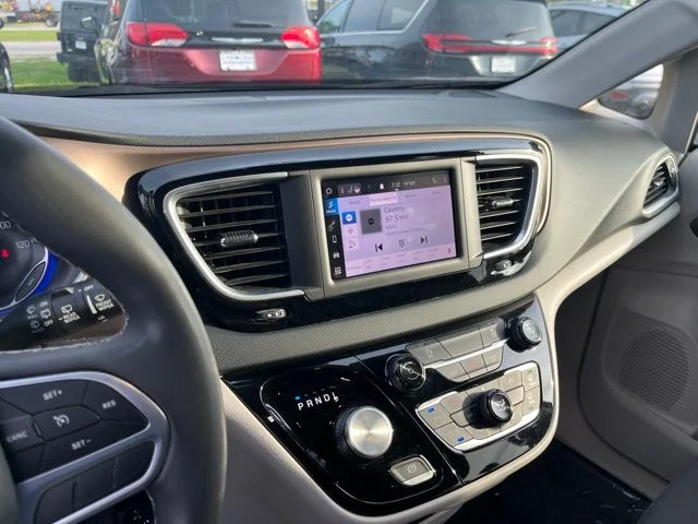 SEMINUEVOS CHRYSLER Voyager a Estados en autogozo