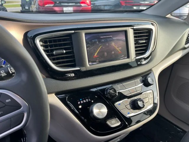 SEMINUEVOS CHRYSLER Voyager a Estados en autogozo