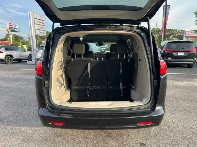 SEMINUEVOS CHRYSLER Voyager a Estados en autogozo