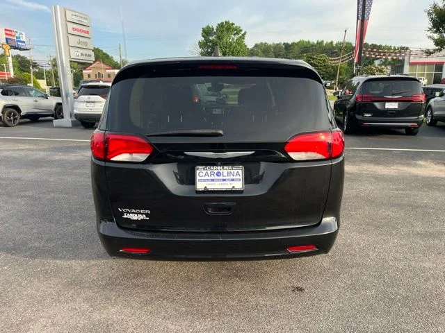 SEMINUEVOS CHRYSLER Voyager a Estados en autogozo