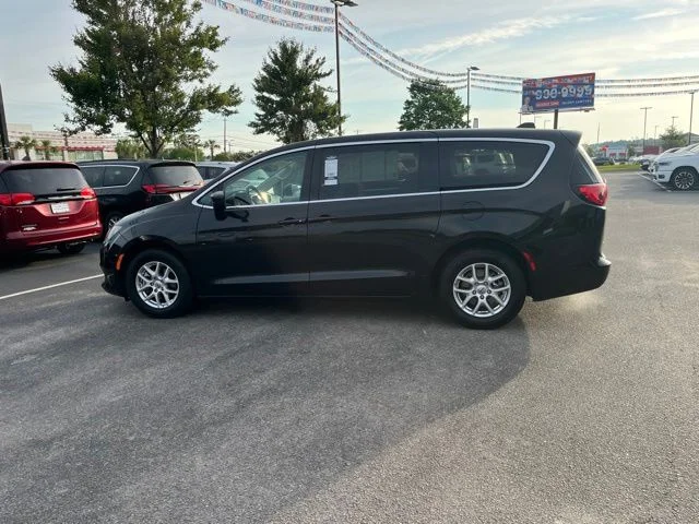 SEMINUEVOS CHRYSLER Voyager a Estados en autogozo