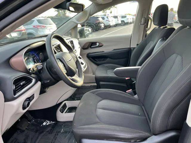 SEMINUEVOS CHRYSLER Voyager a Estados en autogozo