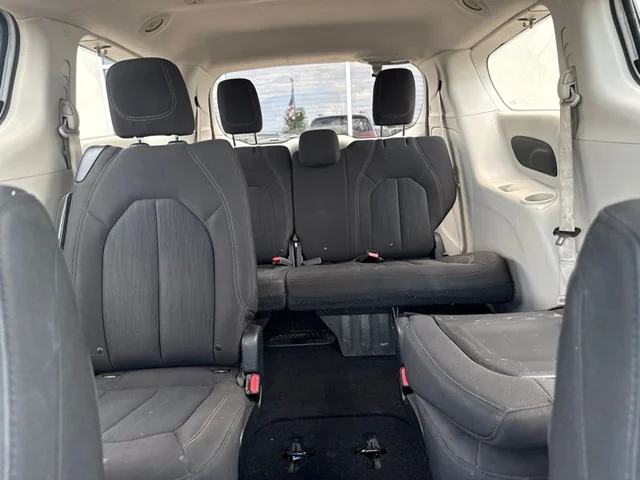 SEMINUEVOS CHRYSLER Pacifica a Estados en autogozo