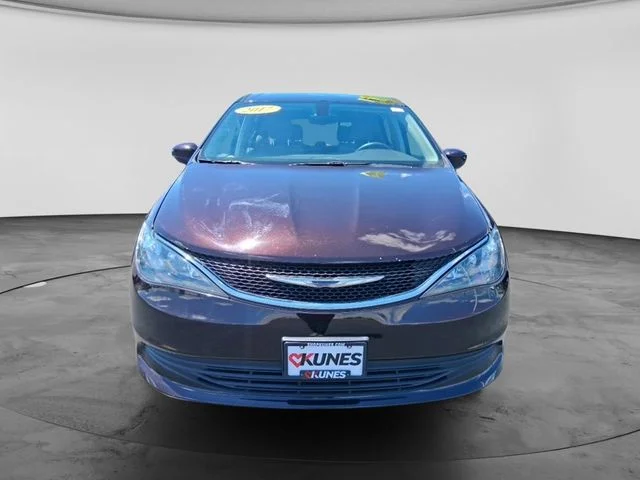 SEMINUEVOS CHRYSLER Pacifica a Estados en autogozo