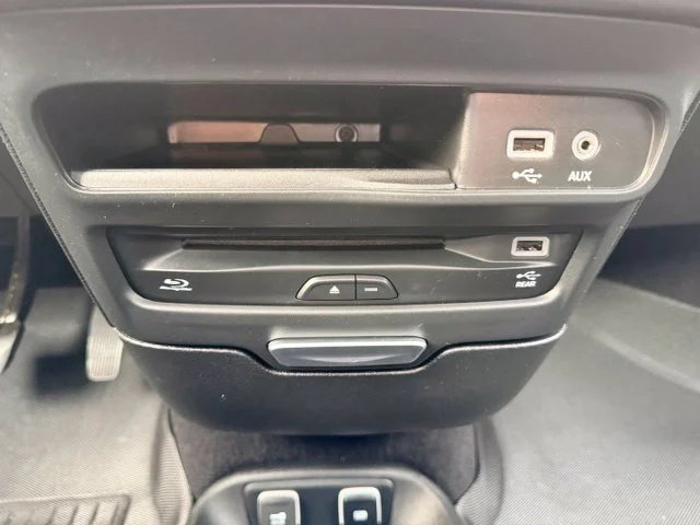 SEMINUEVOS CHRYSLER Pacifica a Estados en autogozo