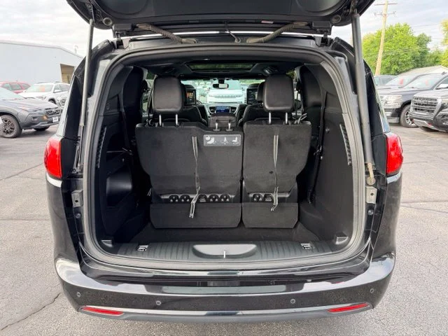 SEMINUEVOS CHRYSLER Pacifica a Estados en autogozo