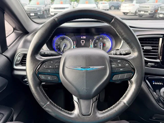 SEMINUEVOS CHRYSLER Pacifica a Estados en autogozo