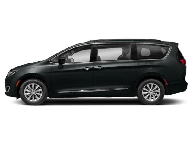 SEMINUEVOS CHRYSLER Pacifica at Kennesaw, in Town Center Nissan