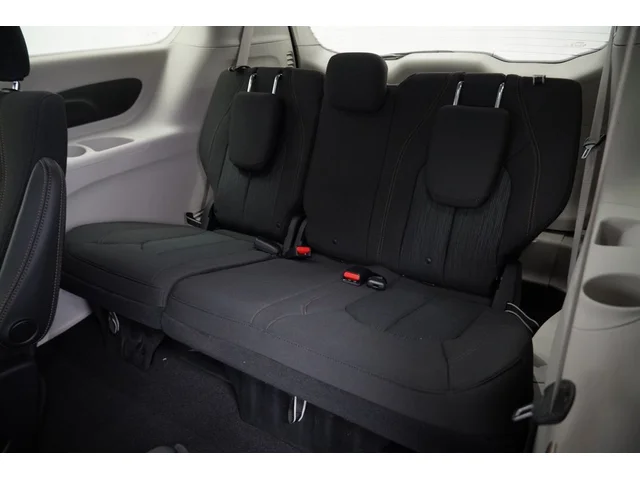 SEMINUEVOS CHRYSLER Pacifica a Estados en autogozo