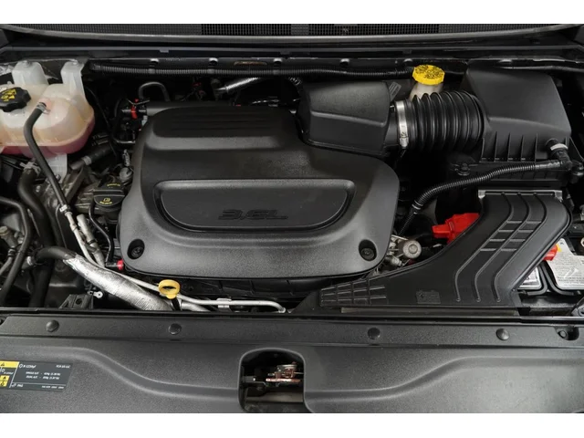 SEMINUEVOS CHRYSLER Pacifica a Estados en autogozo