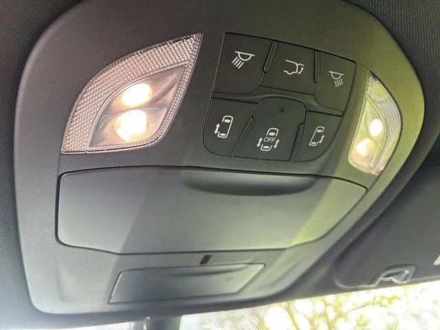 SEMINUEVOS CHRYSLER Pacifica a Estados en autogozo