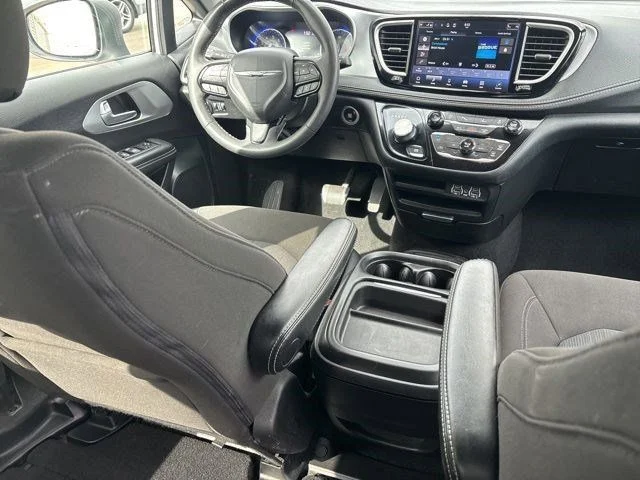SEMINUEVOS CHRYSLER Pacifica a Estados en autogozo