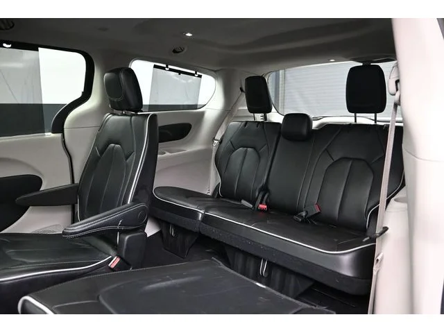 SEMINUEVOS CHRYSLER Pacifica a Estados en autogozo