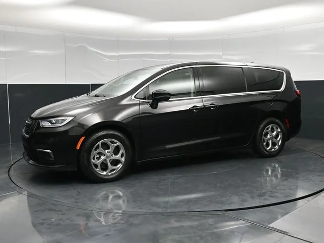 SEMINUEVOS CHRYSLER Pacifica a Estados en autogozo