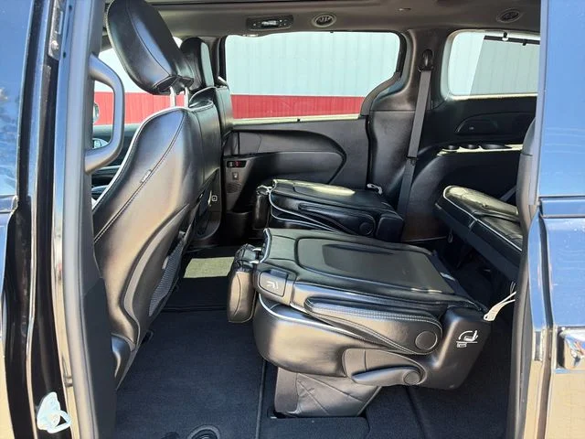 SEMINUEVOS CHRYSLER Pacifica a Estados en autogozo
