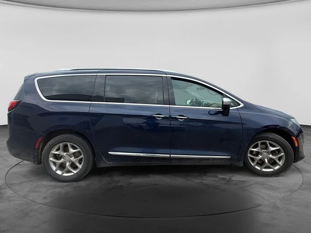 SEMINUEVOS CHRYSLER Pacifica a Estados en autogozo