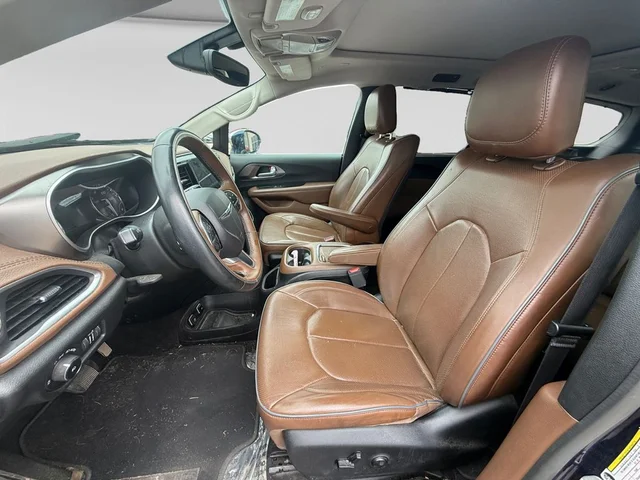 SEMINUEVOS CHRYSLER Pacifica a Estados en autogozo