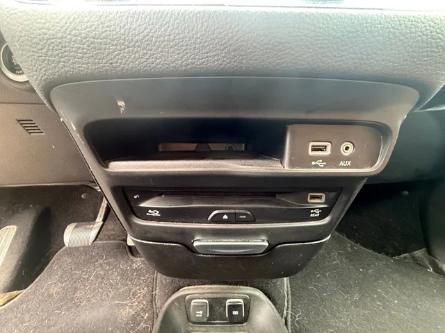 SEMINUEVOS CHRYSLER Pacifica a Estados en autogozo