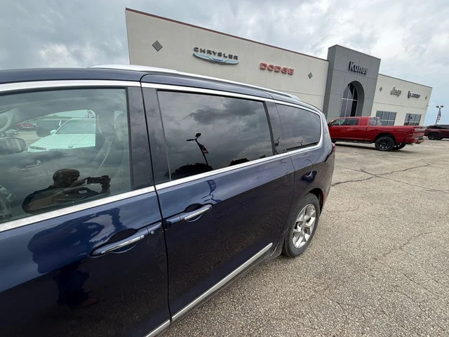 SEMINUEVOS CHRYSLER Pacifica a Estados en autogozo