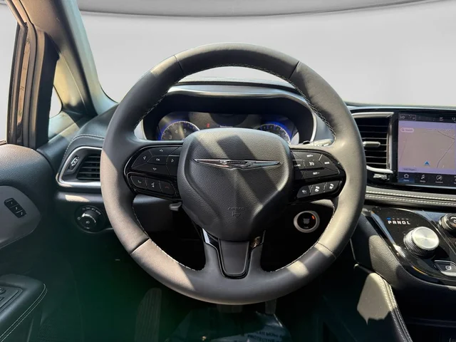 SEMINUEVOS CHRYSLER Pacifica a Estados en autogozo