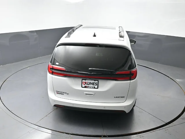 SEMINUEVOS CHRYSLER Pacifica a Estados en autogozo
