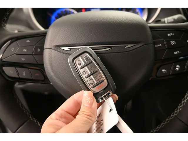 Nuevos CHRYSLER PACIFICA à Estados chez autogozo