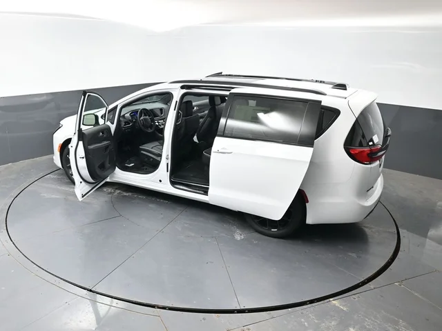 Nuevos CHRYSLER PACIFICA à Estados chez autogozo