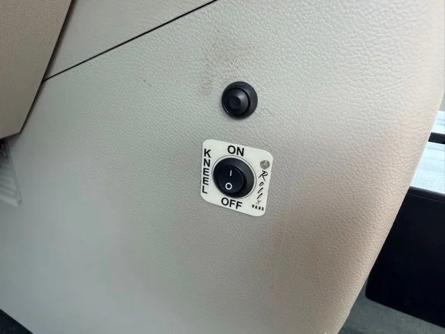 SEMINUEVOS CHRYSLER Town & Country a Estados en autogozo