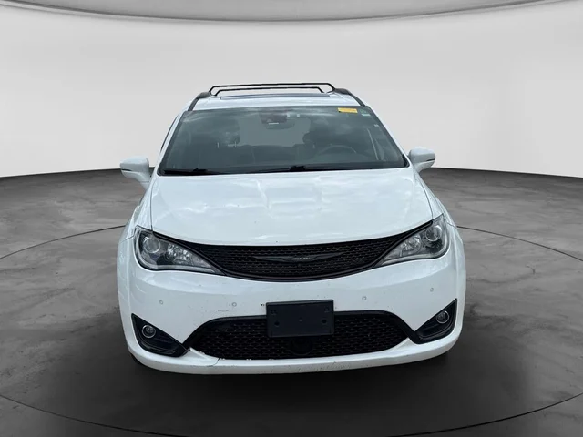 SEMINUEVOS CHRYSLER Pacifica a Estados en autogozo