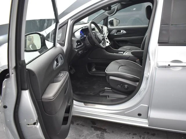 Nuevos CHRYSLER PACIFICA à Estados chez autogozo