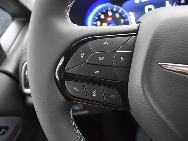 Nuevos CHRYSLER PACIFICA à Estados chez autogozo