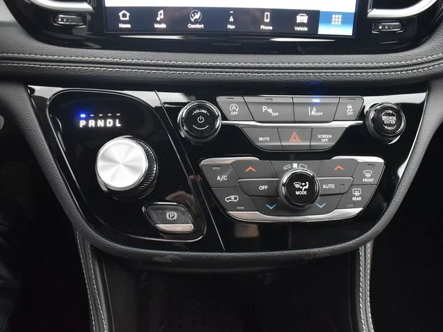 Nuevos CHRYSLER PACIFICA à Estados chez autogozo