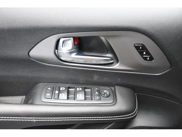 Nuevos CHRYSLER PACIFICA à Estados chez autogozo