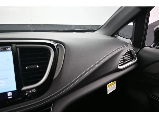 Nuevos CHRYSLER PACIFICA à Estados chez autogozo