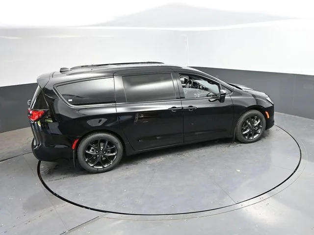 Nuevos CHRYSLER PACIFICA à Estados chez autogozo