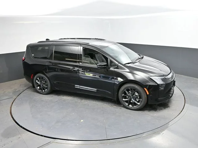 Nuevos CHRYSLER PACIFICA à Estados chez autogozo