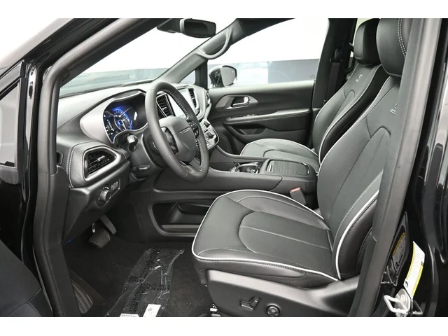 Nuevos CHRYSLER PACIFICA à Estados chez autogozo