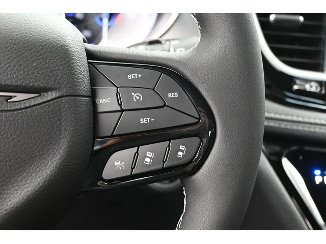 Nuevos CHRYSLER PACIFICA à Estados chez autogozo