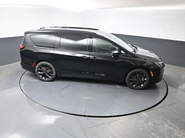 Nuevos CHRYSLER PACIFICA à Estados chez autogozo