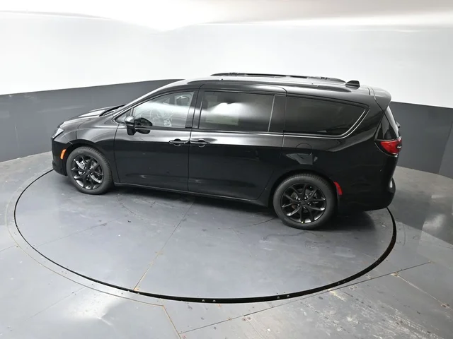 Nuevos CHRYSLER PACIFICA à Estados chez autogozo