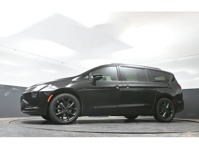 Nuevos CHRYSLER PACIFICA à Estados chez autogozo