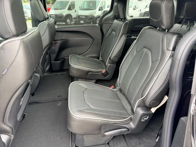 Nuevos CHRYSLER PACIFICA à Estados chez autogozo
