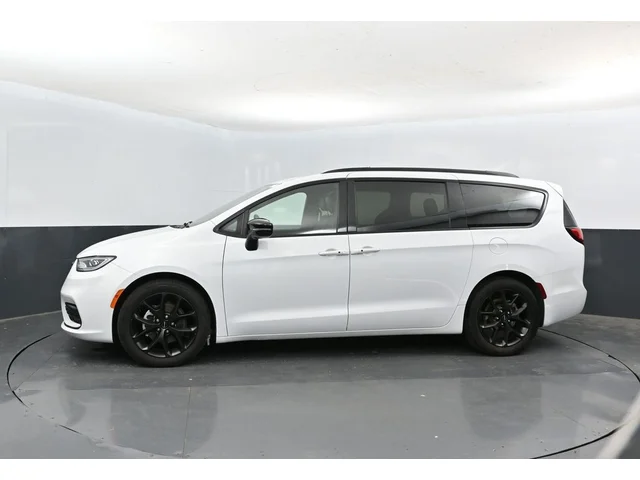 SEMINUEVOS CHRYSLER Pacifica a Estados en autogozo