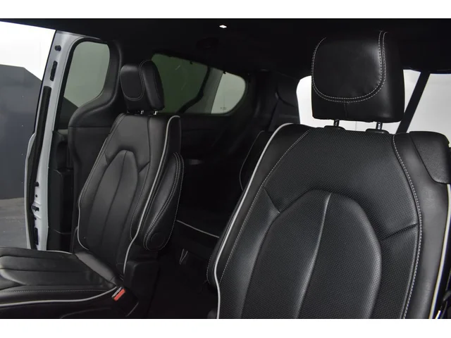 SEMINUEVOS CHRYSLER Pacifica a Estados en autogozo