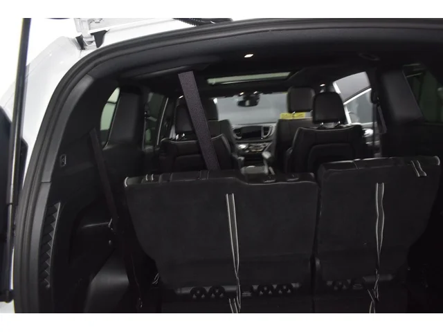 SEMINUEVOS CHRYSLER Pacifica a Estados en autogozo