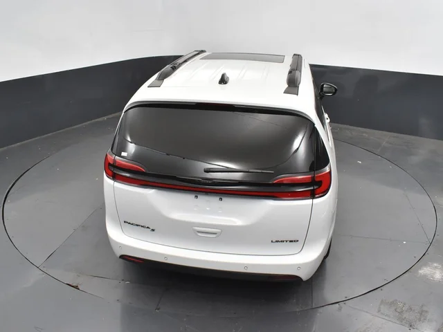 SEMINUEVOS CHRYSLER Pacifica a Estados en autogozo