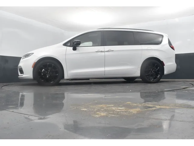 SEMINUEVOS CHRYSLER Pacifica a Estados en autogozo