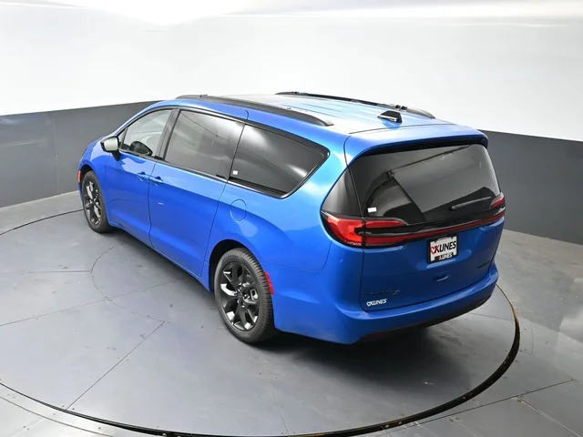 Nuevos CHRYSLER PACIFICA à Estados chez autogozo