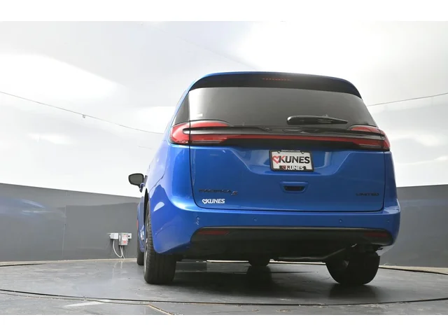 Nuevos CHRYSLER PACIFICA à Estados chez autogozo