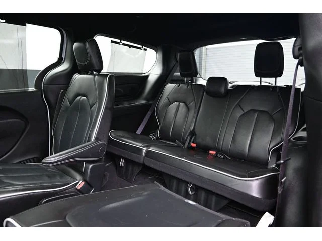 SEMINUEVOS CHRYSLER Pacifica a Estados en autogozo